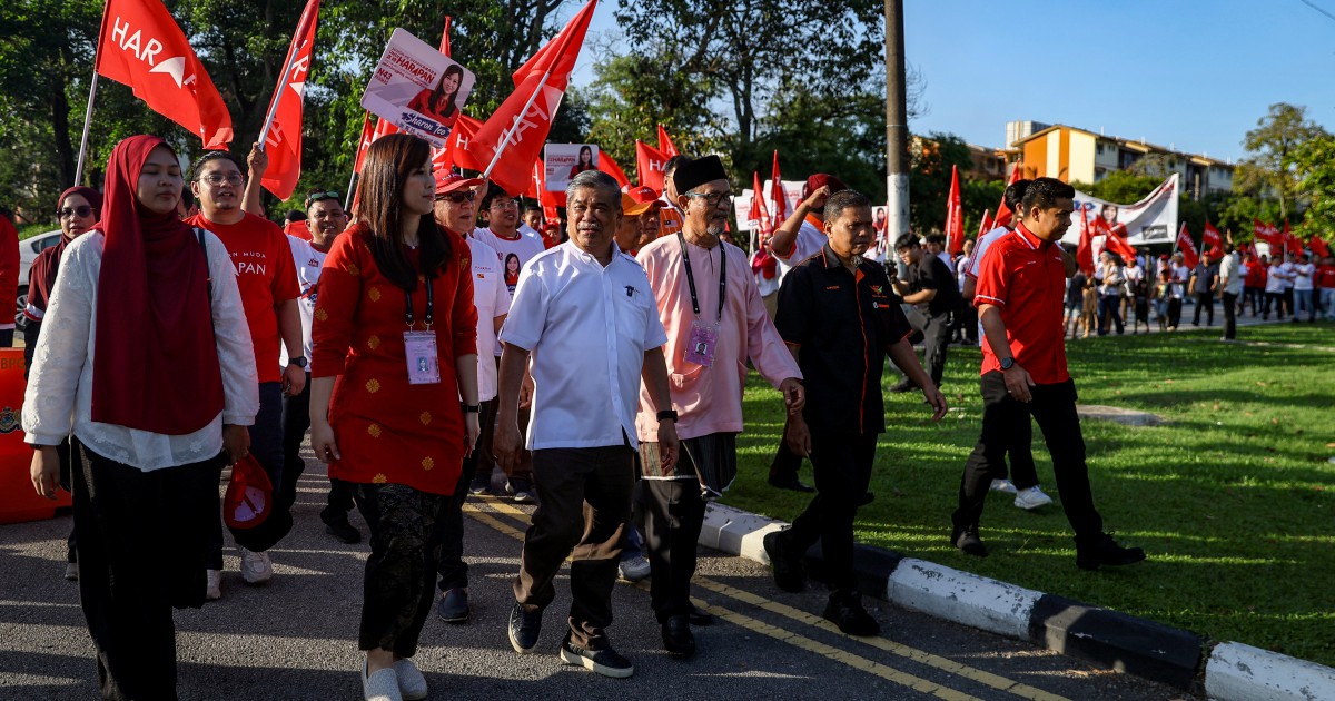 Johor election: Chants of ‘Johor undi Pakatan Harapan’ greet Sharon Teo at Permas