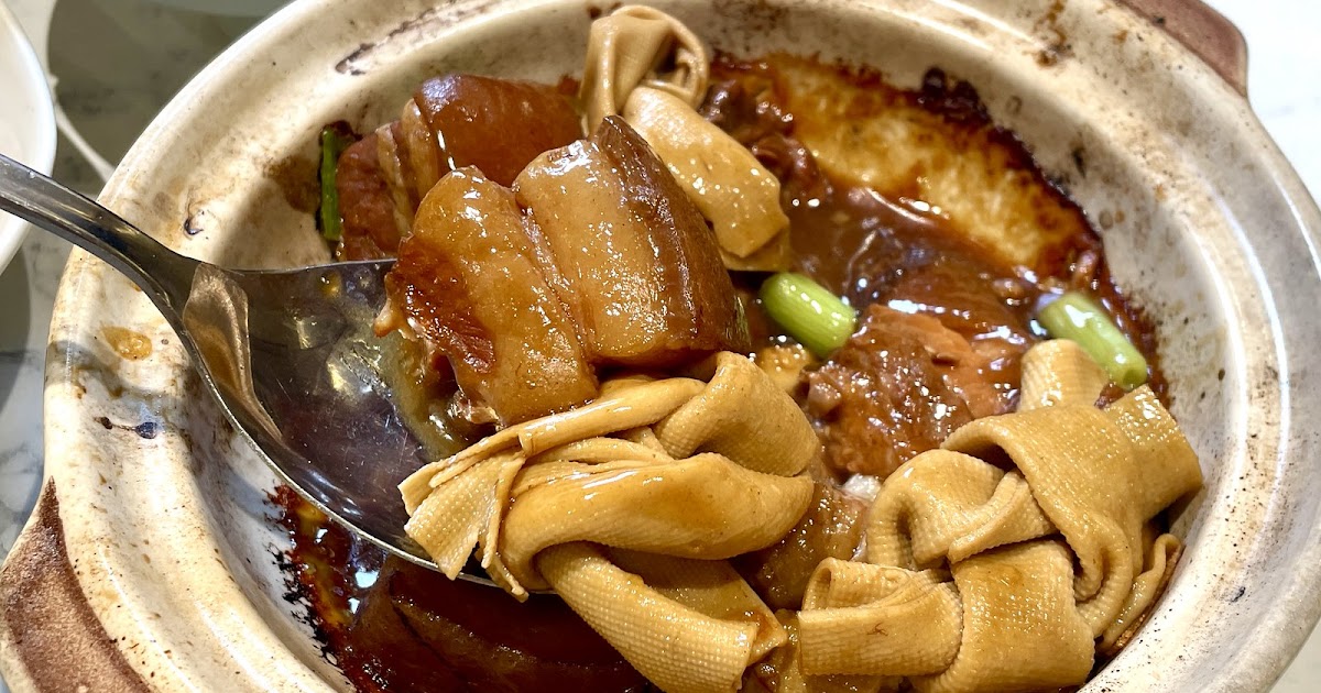 SG Food on Foot | Singapore Food Blog | Best Singapore Food | Singapore Food Reviews: Crystal Jade La Mian Xiao Long Bao @ Bugis Junction