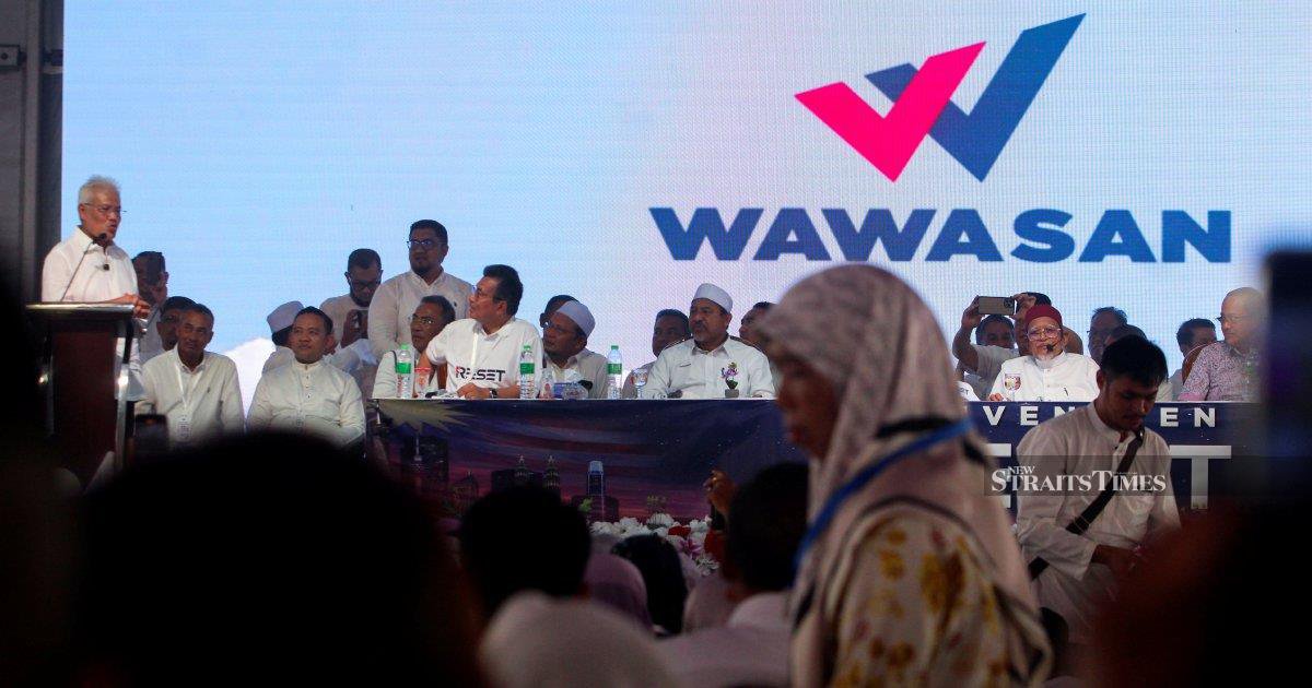 Hamzah’s new party unlikely to trigger immediate Bersatu exodus: Analysts