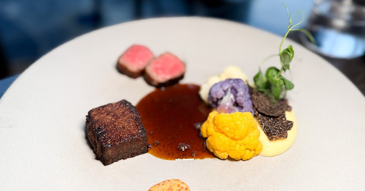 SG Food on Foot | Singapore Food Blog | Best Singapore Food | Singapore Food Reviews: VUE @ OUE Bayfront
