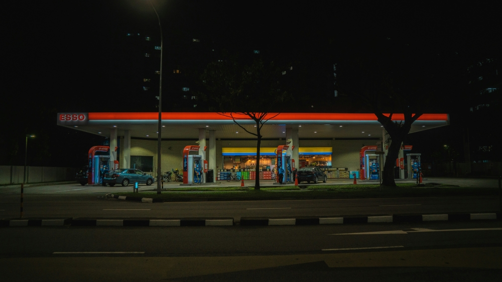Unlicensed driver allegedly reverses into Singapore petrol station attendant, killing him