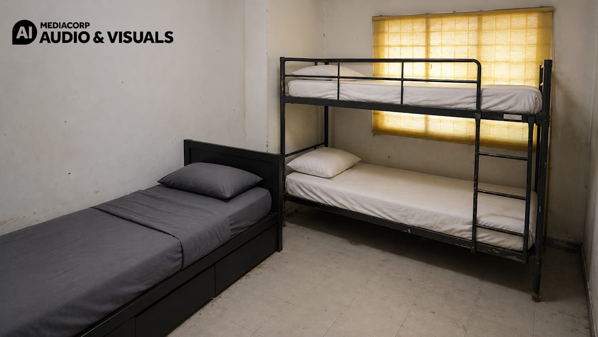 International Student Pays 0 A Month For A Bed In Bukit Gombak Flat, Shares Room With 2 Others