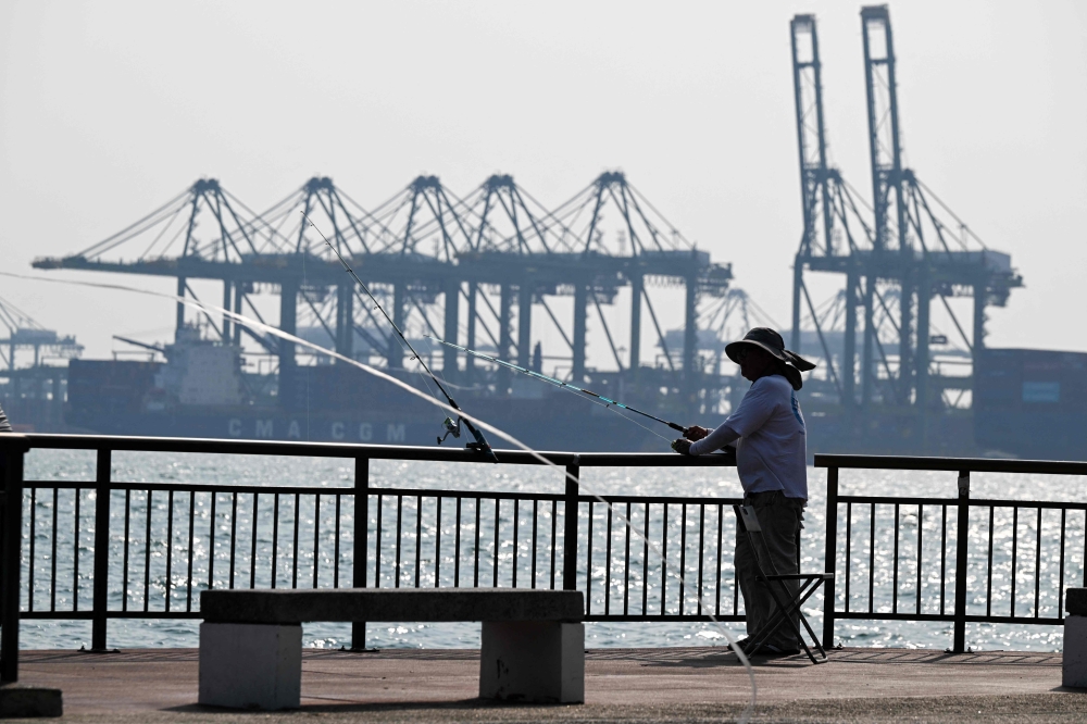 Singapore haze tips air quality into unhealthy range for first time since 2023
