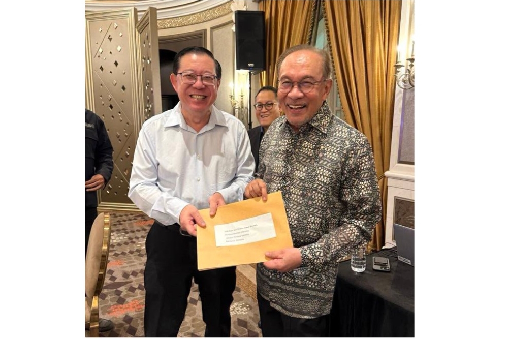 Guan Eng submits ‘Malaysia Agenda 12’ package to Anwar, proposes RM25b in interest-free MSME loans