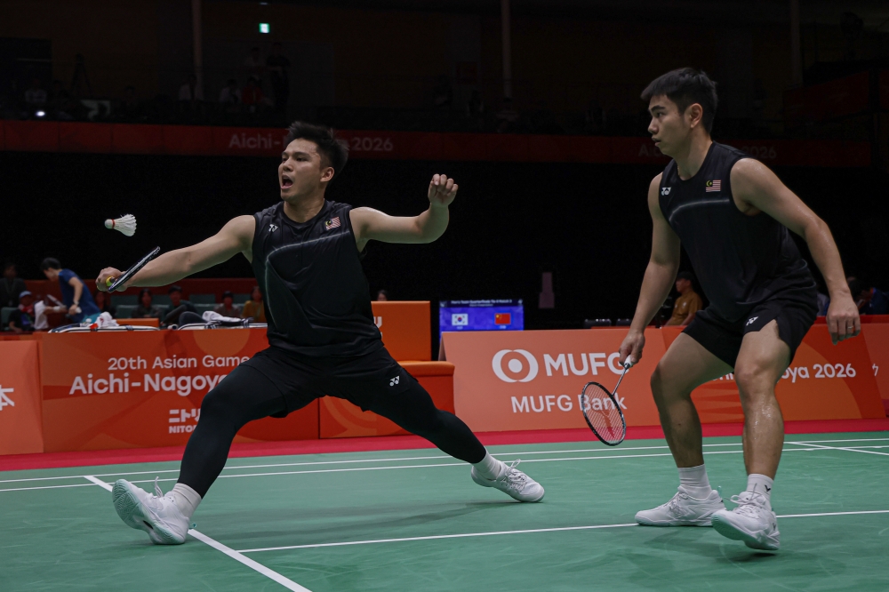 Goh Sze Fei‑Nur Izzuddin storm into quarterfinals as Pearly Tan‑Thinaah sparkle with straight‑set wins