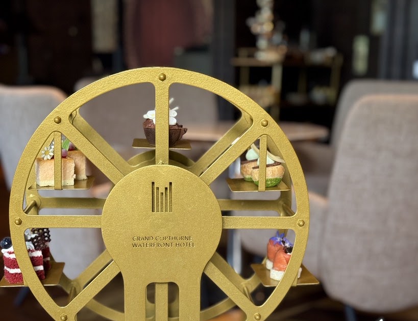 SG Food on Foot | Singapore Food Blog | Best Singapore Food | Singapore Food Reviews: The Lobby Lounge @ Grand Copthorne Waterfront Hotel