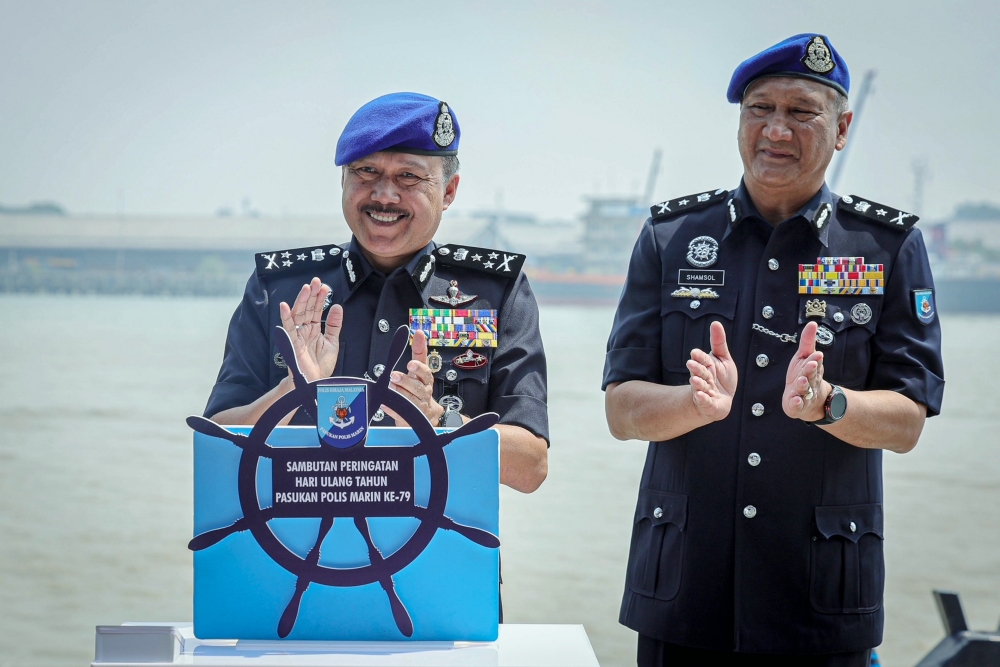 Malaysia’s marine police nab 2,707, record 7,627 cases in national waters this year