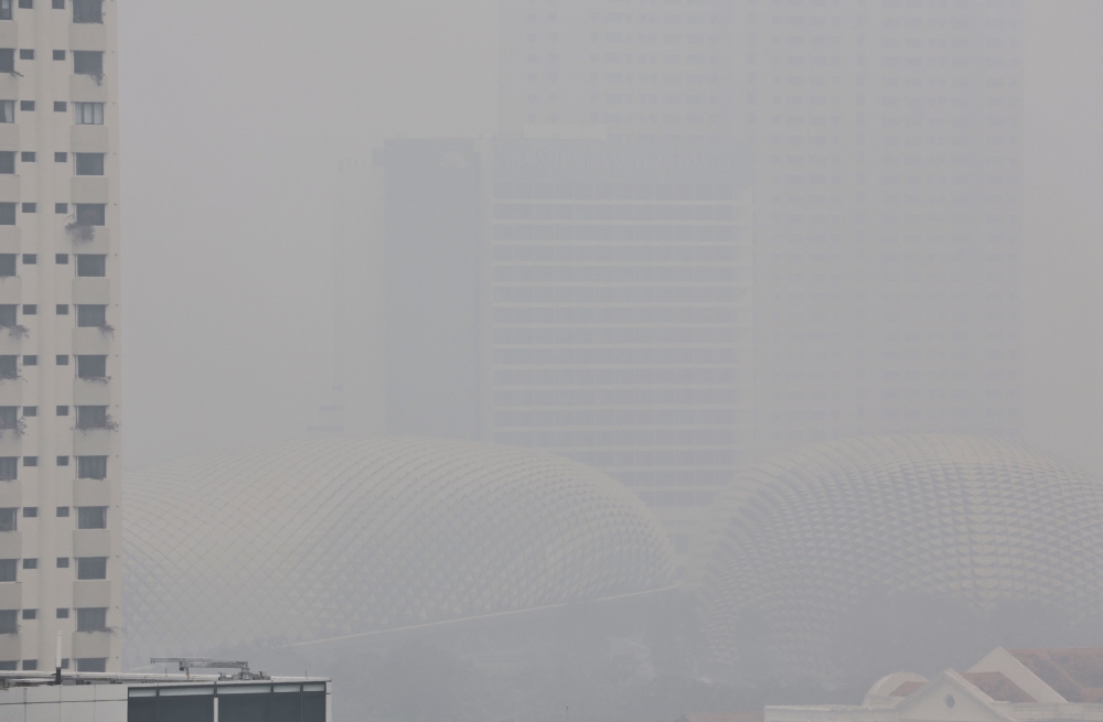 Singapore air pollution hits ‘very high’ level, says environment agency