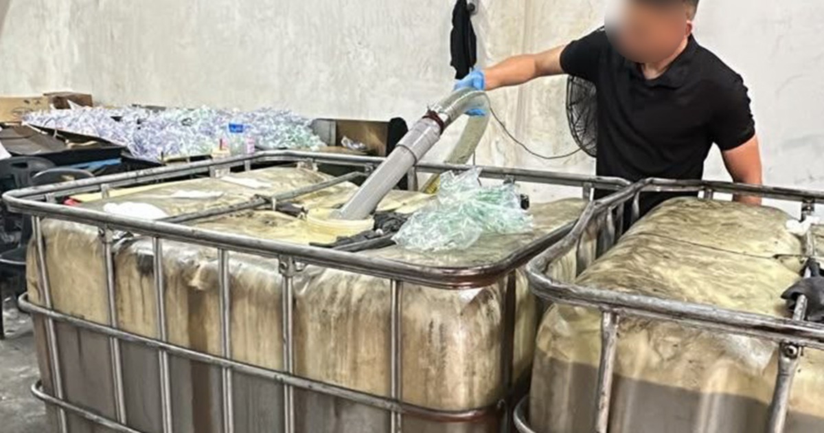 KPDN busts operation mixing subsidised cooking oil with used oil