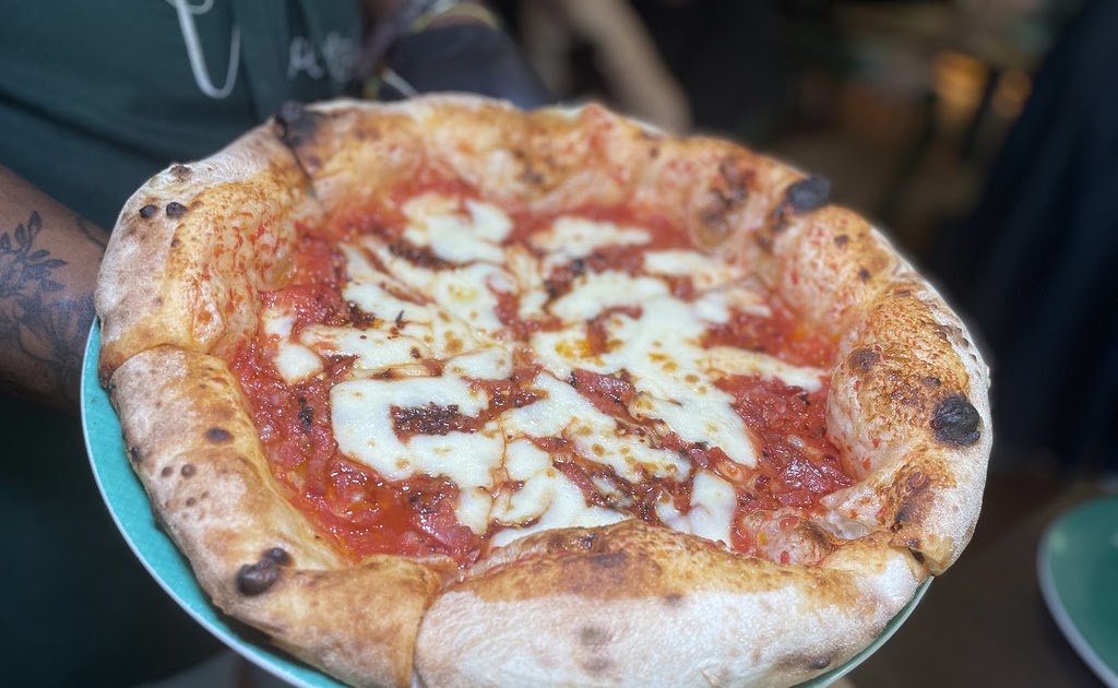 SG Food on Foot | Singapore Food Blog | Best Singapore Food | Singapore Food Reviews: Vincenzo Capuano @ Robertson Quay