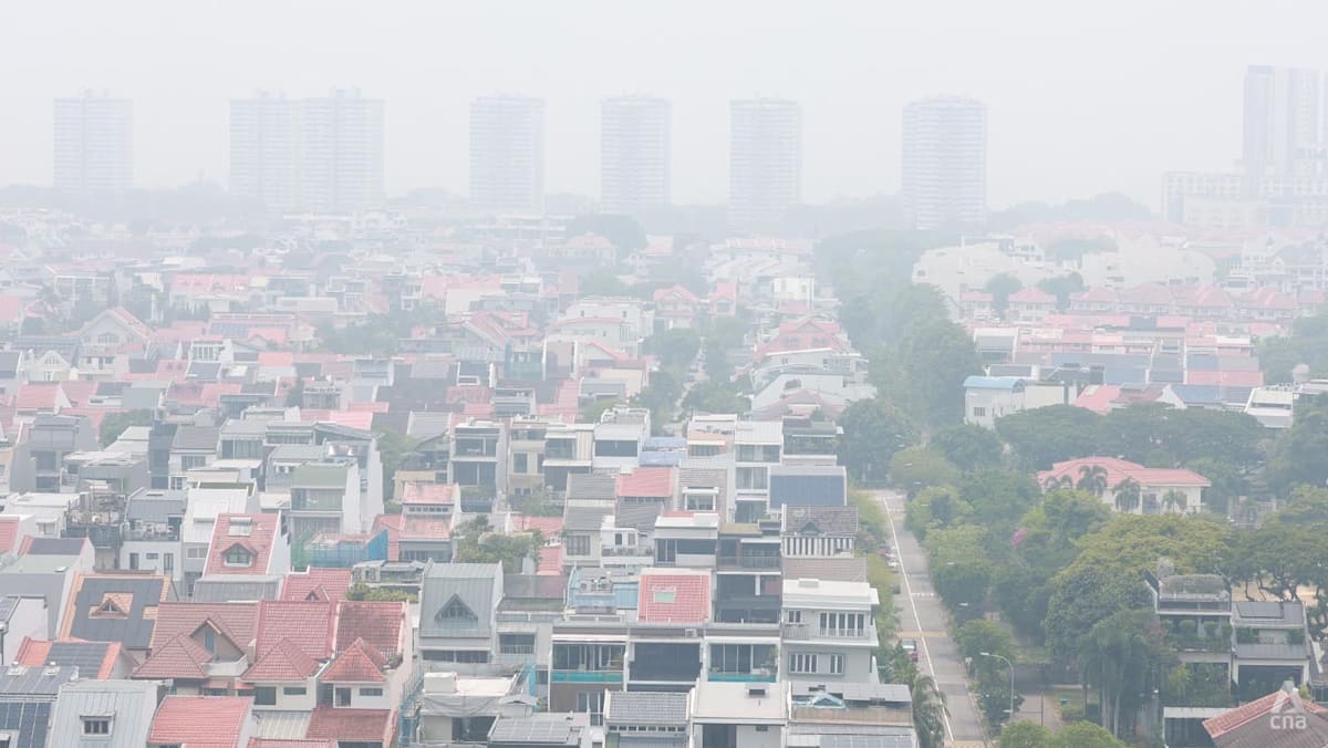 CNA Explains: Why PSI and AQI readings differ – and which one should you follow during haze season?